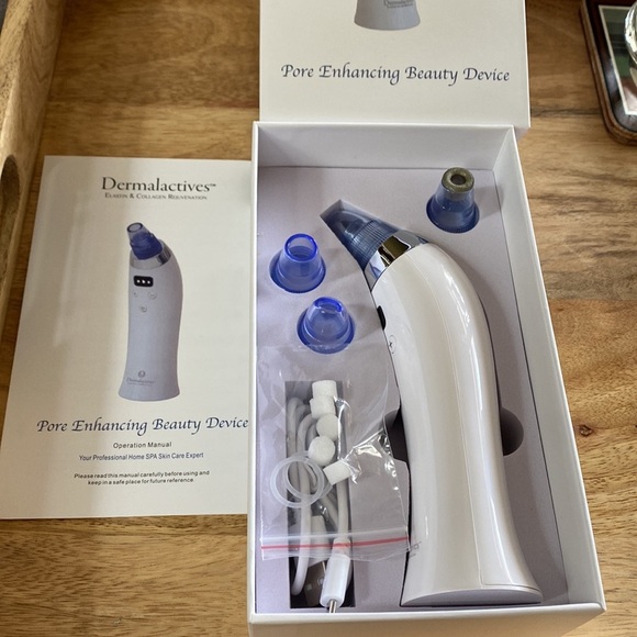 DERMALACTIVES | Pore Enhancing Beauty Device - Picture 2 of 5